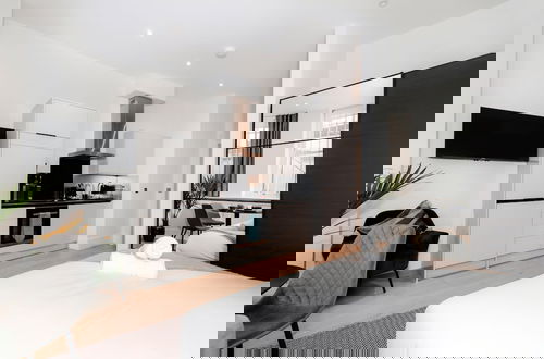 Foto 8 - 2 Queensberry Place by Stayo