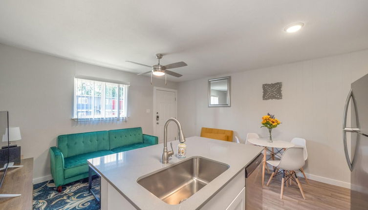 Photo 1 - Stylish 1BR Near UT Highland Evonify