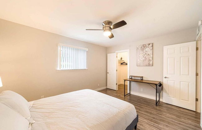 Stylish 1BR Near UT Highland Evonify - Foto 20