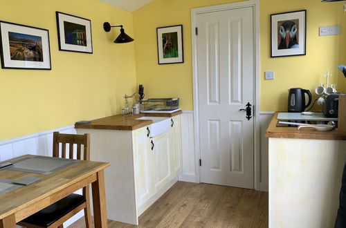 Photo 5 - Shepherds Hut With Hot Tub, North Wales, Angelsey