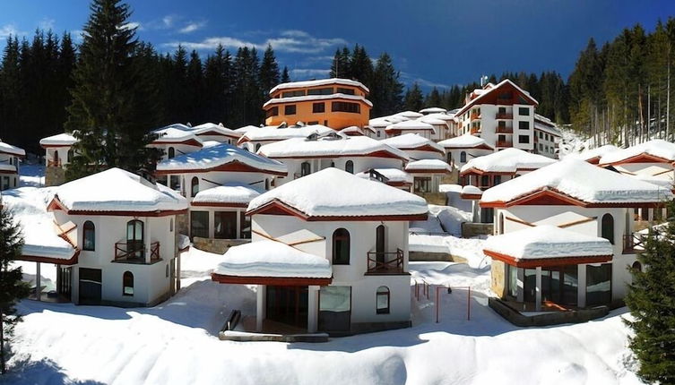 Foto 1 - Ski Chalets at Pamporovo - an Affordable Village Holiday for Families or Groups