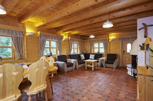 Foto 7 - Alpine Dream Chalet With Private Ski Lift