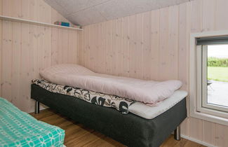 Photo 2 - 5 Person Holiday Home in Ulfborg