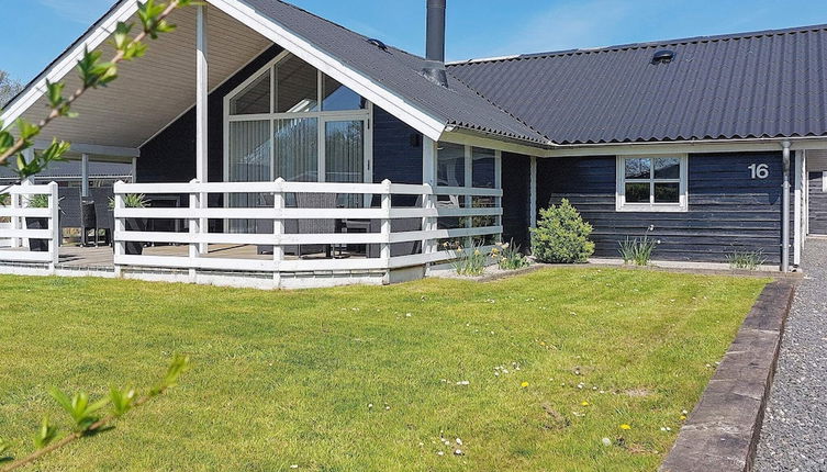 Photo 1 - 6 Person Holiday Home in Hemmet