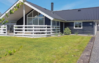 Foto 1 - 6 Person Holiday Home in Hemmet