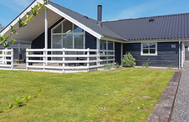Modern Retreat With Hot Tub - By Traum Ferienwohnungen - Foto 23