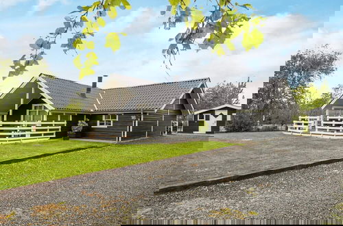 Foto 1 - 6 Person Holiday Home in Hemmet
