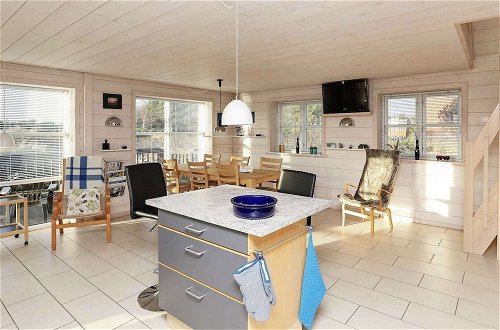 Foto 10 - 5 Person Holiday Home in Skagen
