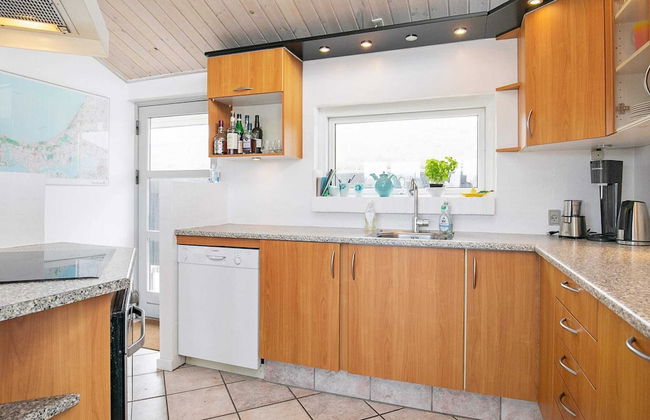 8 Person Holiday Home in Pandrup - Foto 6