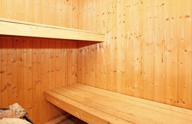 8 Person Holiday Home in Pandrup - Foto 15