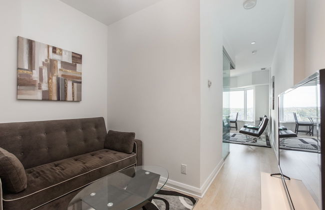 QuickStay - Chic in Yorkville (Yonge & Bloor) - Foto 20