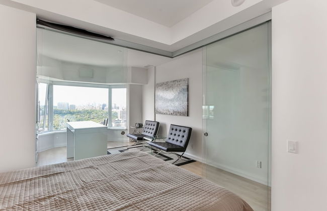 QuickStay - Chic in Yorkville (Yonge & Bloor) - Foto 13