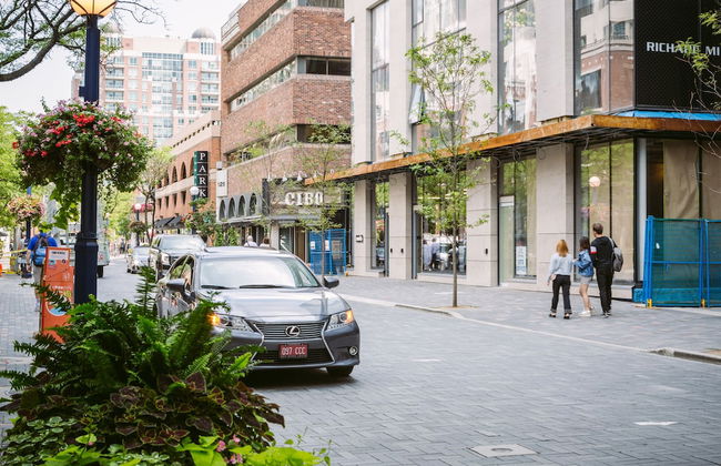 QuickStay - Premium 2bdrm in Yorkville (Yonge & Bloor) - Foto 37