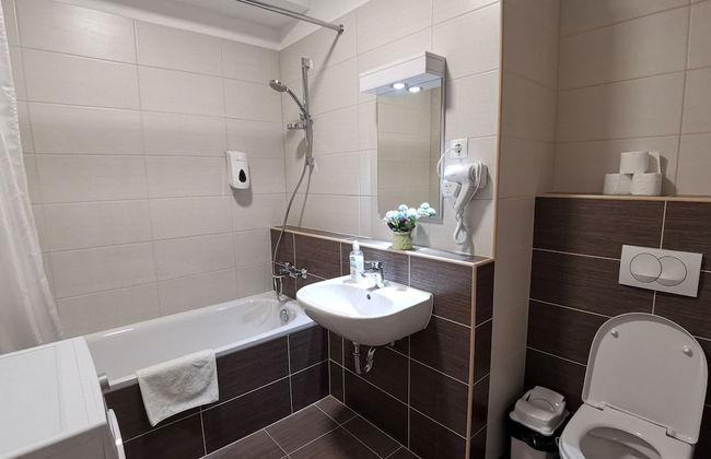 Corvin Holiday Apartment Hotel - Foto 52