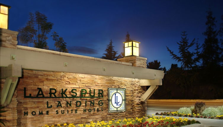 Photo 1 - Larkspur Landing Bellevue - An All-Suite Hotel