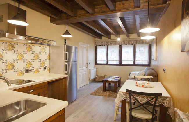 Apartamentos el Aramo - Foto 22