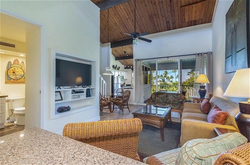 Photo 13 - Newly Remodeled Cliffs Resort In Princeville 2 Bedroom Condo by RedAwning