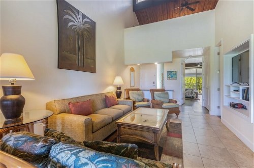 Photo 11 - Newly Remodeled Cliffs Resort In Princeville 2 Bedroom Condo by RedAwning