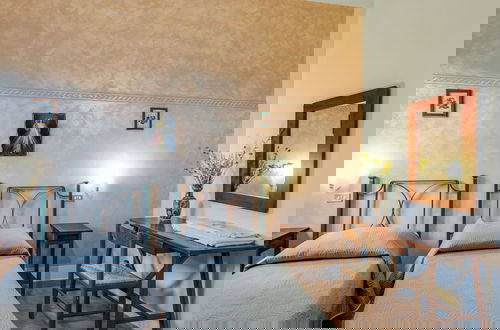Foto 8 - Belvilla by OYO Holiday Home in Assisi With Pool