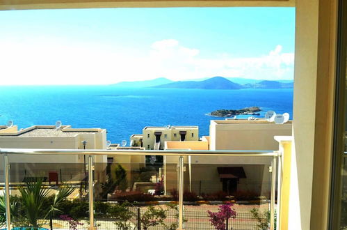 Photo 1 - 2 Bedroom Apartment Sea View 4 by Likya Global