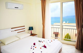 Photo 3 - 2 Bedroom Apartment Sea View 5 by Likya Global