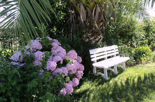 Photo 30 - Inviting Holiday Home in Montemor-o-novo With Pool