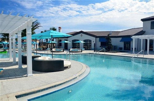 Foto 39 - Beautiful 8 Bed Villa Pool & Spa