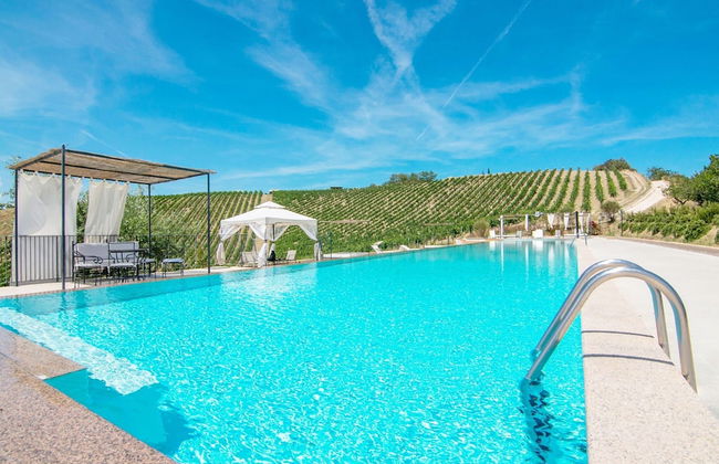 Serene Apartment in Ascoli Piceno with Hot Tub - Foto 12