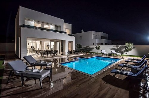 Foto 29 - Luxury Villas Anita with Private Pool