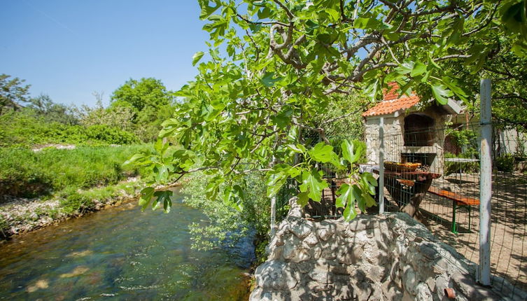 Foto 1 - House With Large Garden, Right Next to the River