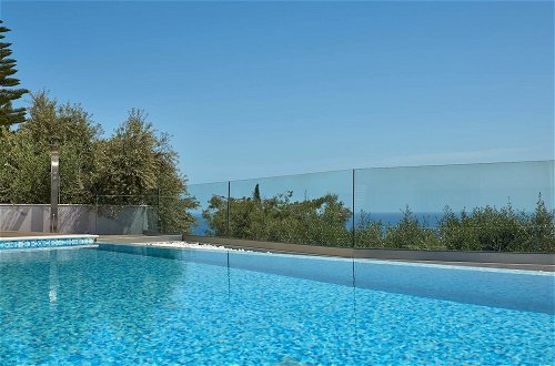 Foto 37 - Mont Bleu Luxury Villa