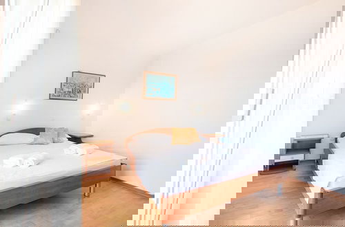 Photo 20 - Charming Seaside Apartment