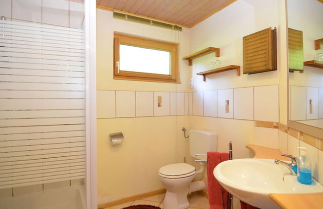 Schones Ferienhaus mit Uberdachter Veranda - Foto 11