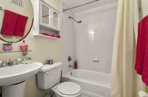 Photo 30 - 2 bedroom 2 bath apt in South Beach