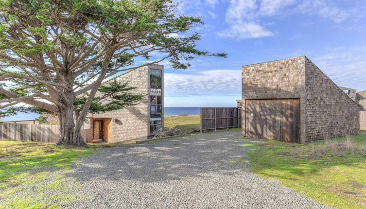 Photo 1 - Sea Pine Hot Tube With Ocean View