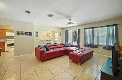 Photo 11 - 3 BR Pool Home in Tampa by Tom Well IG - 11115