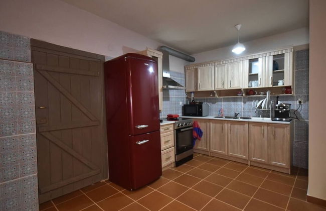 Villa in Malaki in Sea With Playground - Photo 12