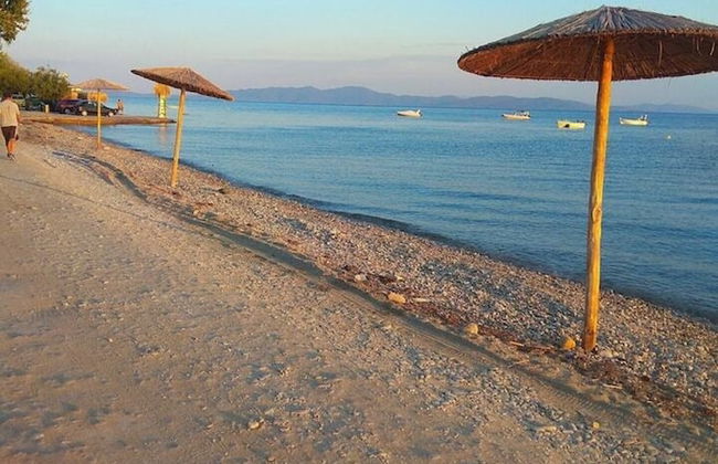 Villa in Malaki in Sea With Playground - Photo 50