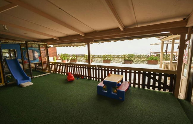 Villa in Malaki in Sea With Playground - Photo 33