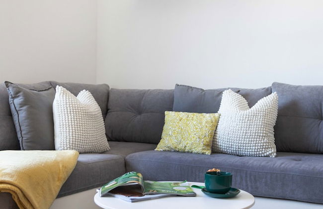 Spacious 2bdr Apartment With a Cute Balcony - Photo 8