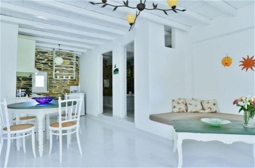 Foto 14 - Cozy 2-bedroom House in Tinos