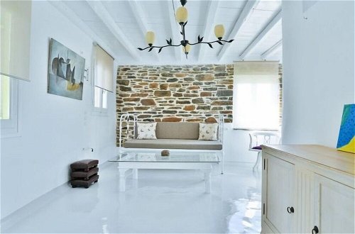 Foto 15 - Cozy 2-bedroom House in Tinos