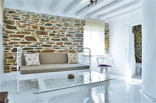 Foto 10 - Cozy 2-bedroom House in Tinos