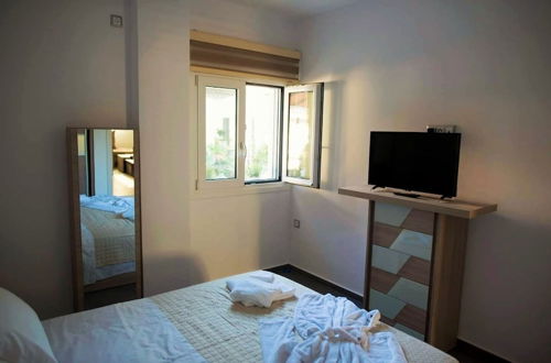 Photo 5 - Lf Suites