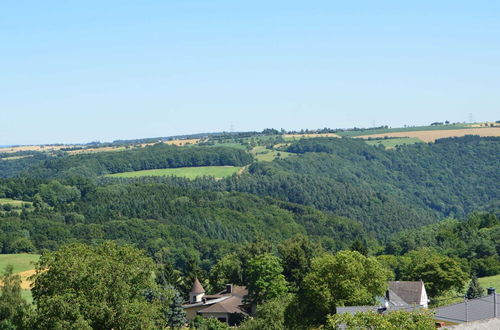 Foto 35 - Holiday Home in the Ittel Eifel With Balcony