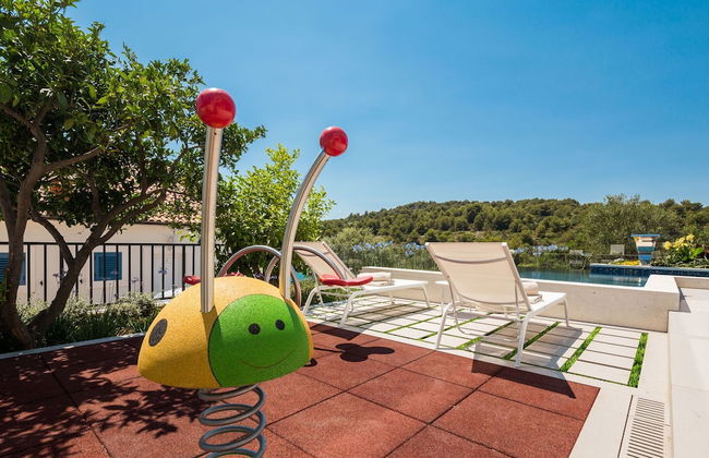 Beachfront Villa Azzurro With Pool - Foto 64