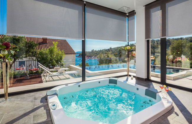 Beachfront Villa Azzurro With Pool - Foto 31