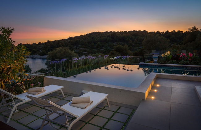 Beachfront Villa Azzurro With Pool - Foto 52
