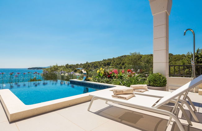 Beachfront Villa Azzurro With Pool - Foto 54