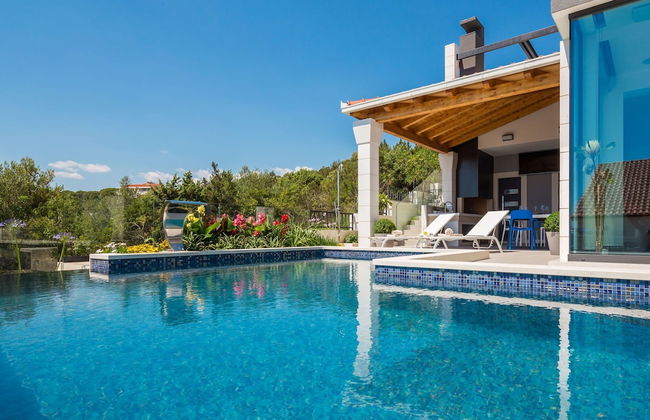 Beachfront Villa Azzurro With Pool - Foto 45